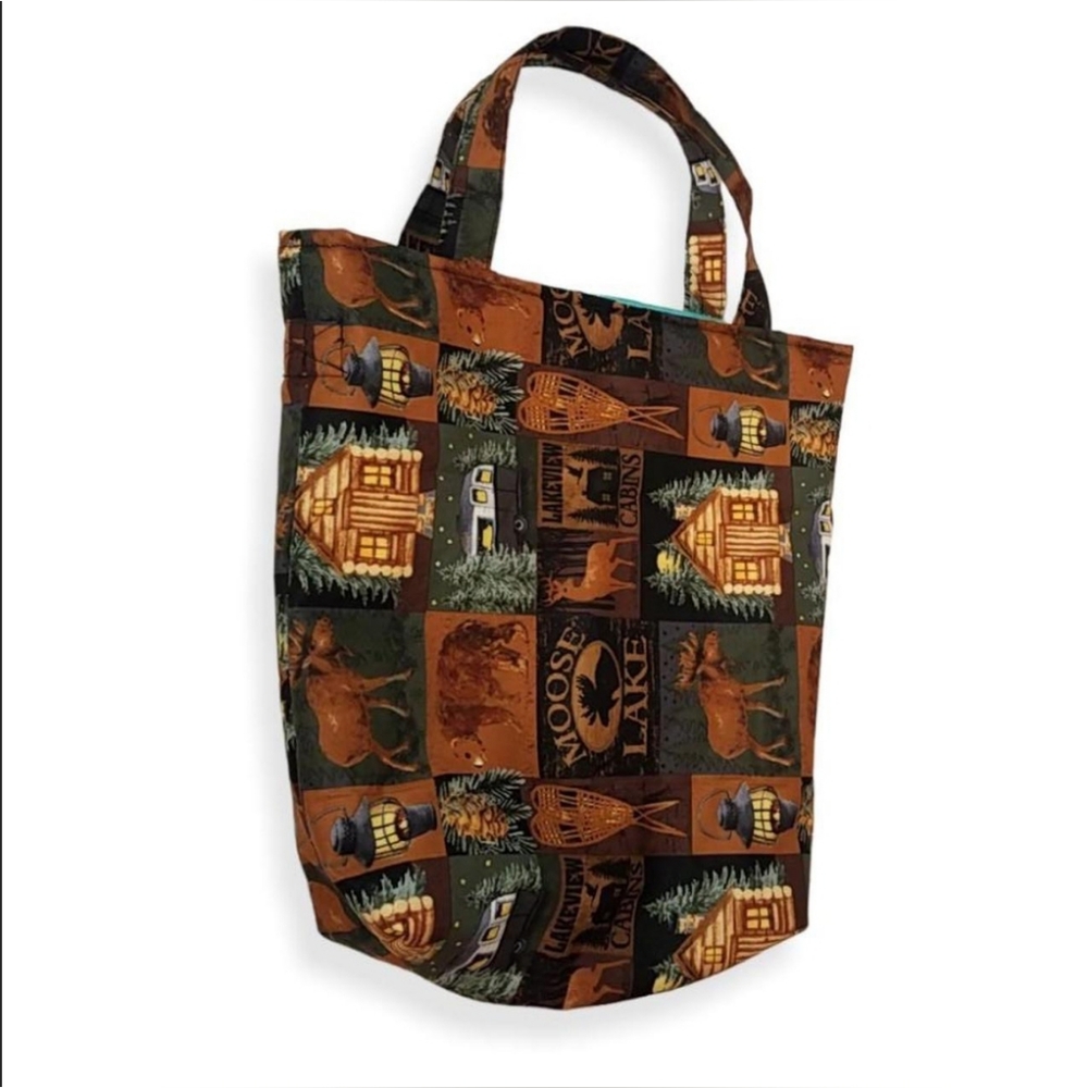 Handmade Lakeview Cabin Cotton Fabric Tote Bag / Cabin in The Woods - Picture 10 of 10